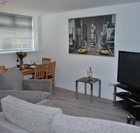 Gallowgate Square Apartments Largs Eksteriør billede