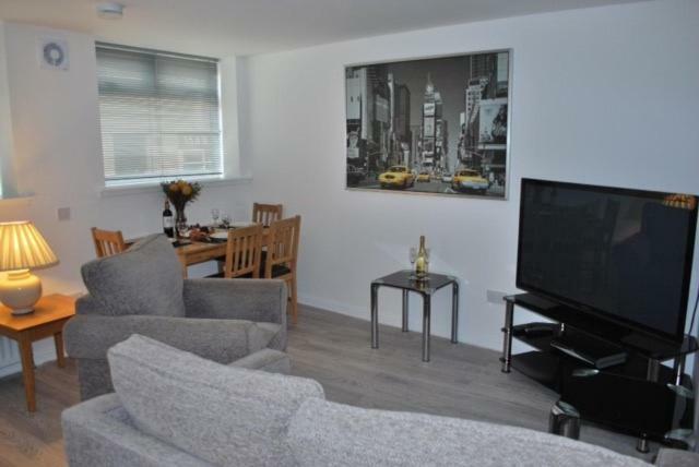 Gallowgate Square Apartments Largs Eksteriør billede